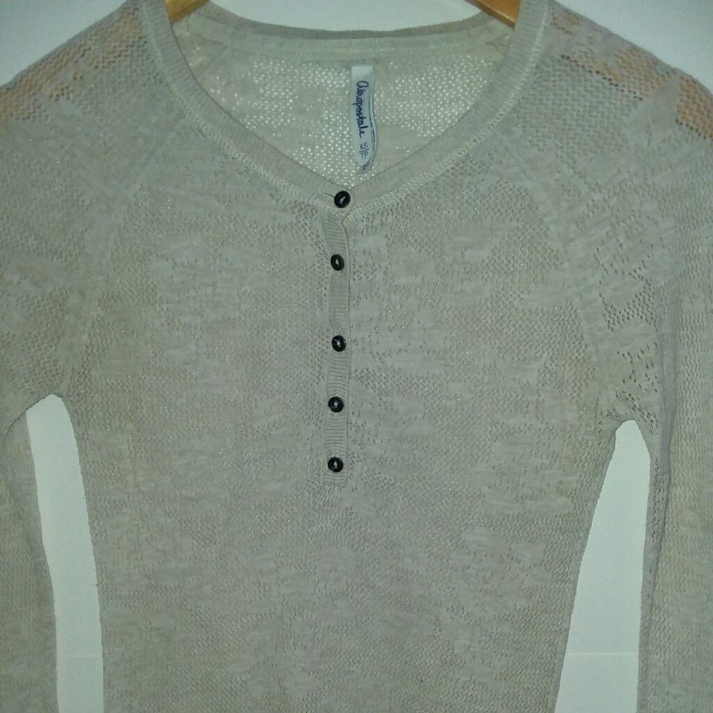 Aeropostale Size XS cream embroided